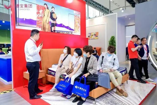 火爆开幕∣穗宝亮相第51届中国（广州）国际家具博览会