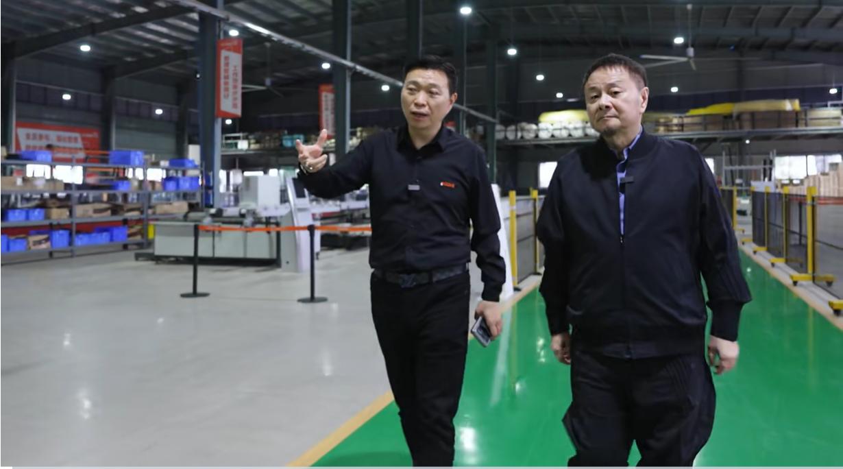 欧大师门窗×《梦想改造家》|空间魔术师史南桥携手欧大师门窗，为株洲祖孙俩筑梦家园！