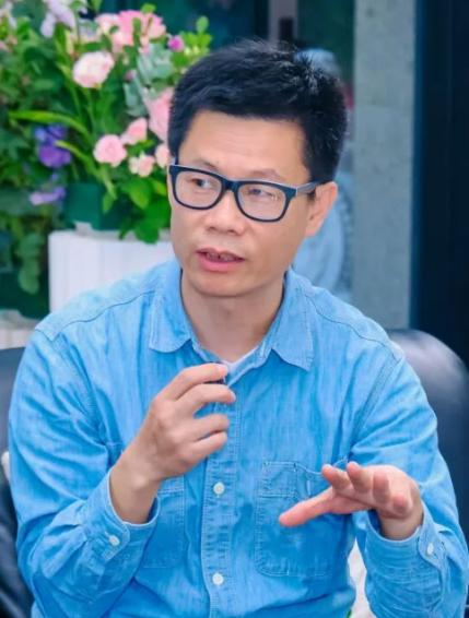 时光栖居·岁月生花｜爱依瑞斯开启一场家居美学、室内设计与当代艺术的跨界对话
