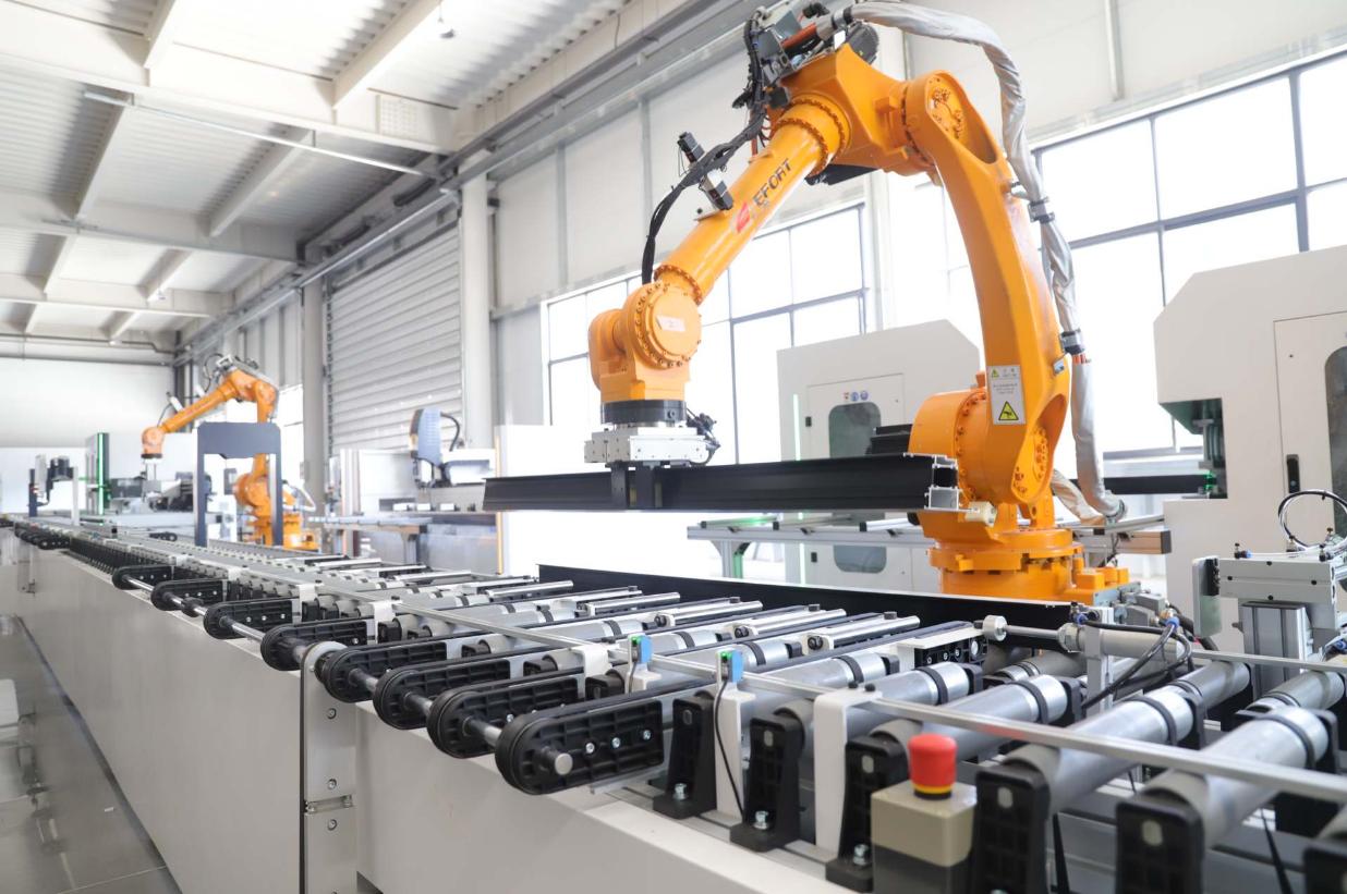 “智造”会呼吸的家，绿盾门窗构建美好人居体验