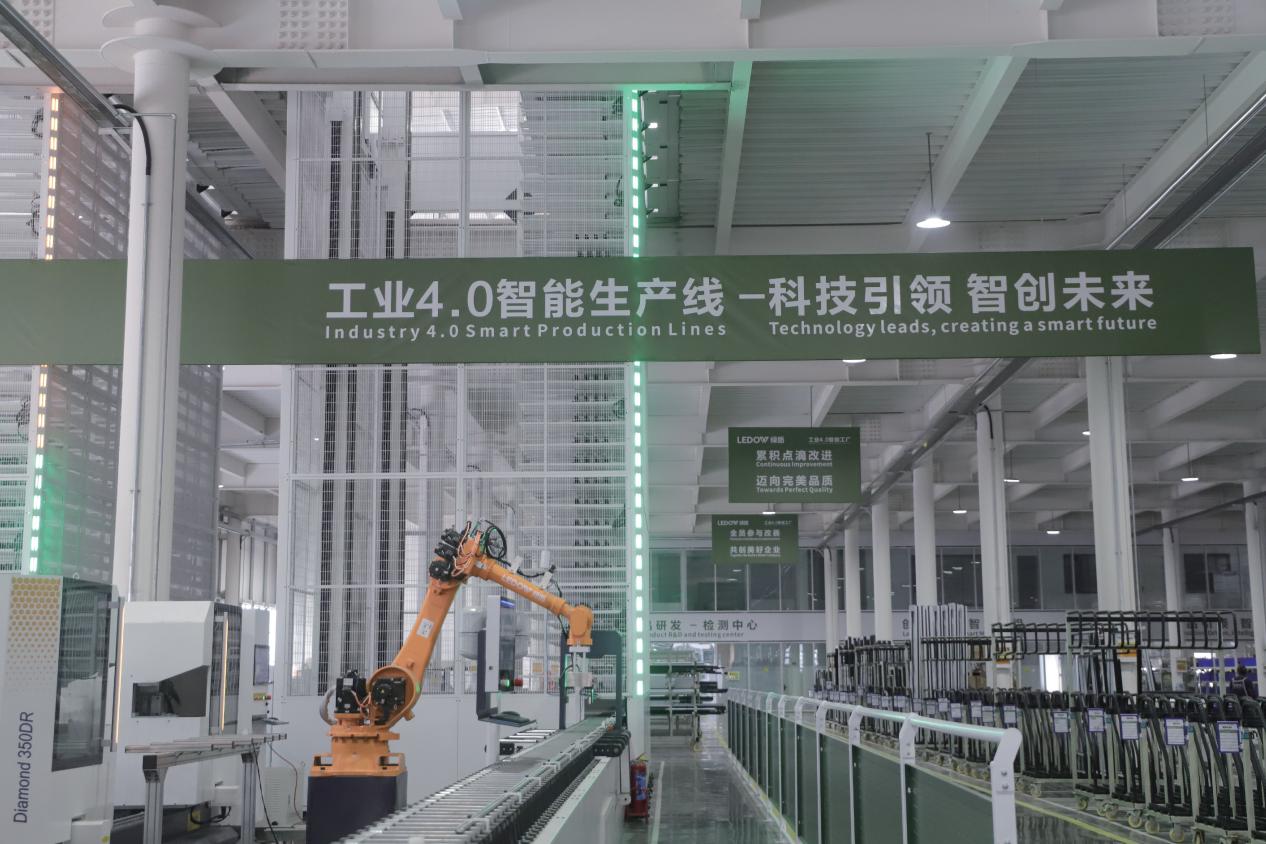 ​  绿盾门窗：以“隐形冠军”之姿，重塑中国高端门窗新格局